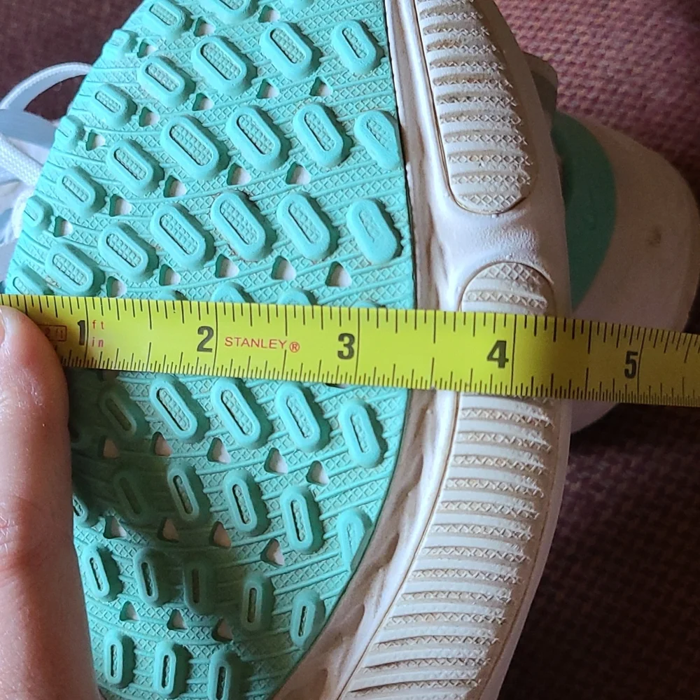 Nike Miler React Sneakers Sz 9.5 White/Mint Women's